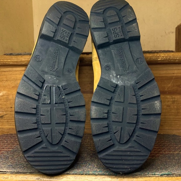 SOLD 🔥 - Picture 5 of 10